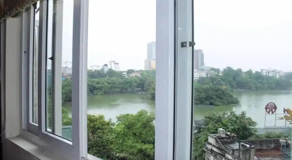 Hoan Kiem Lake View Hanoi Bagian luar foto